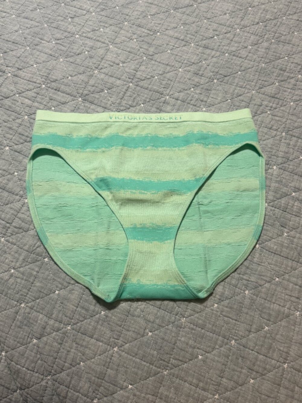 Victoria's Secret Teal Ombre Stripe High-Leg No Show Brief Panties Size Large NW